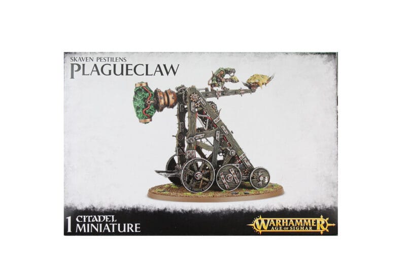 Skaven Plagueclaw Siege Engine model showcases intricate design and gothic elements in Warhammer Fantasy.